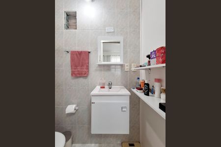 Apartamento à venda com 63m², 2 quartos e sem vagaBanheiro da Suíte