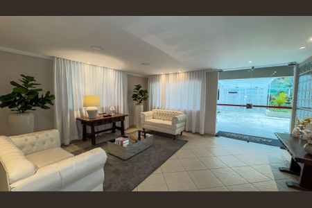 Apartamento à venda com 90m², 3 quartos e 1 vaga Apartamento à venda com 90m², 3 quartos e 1 vagaHall de entrada