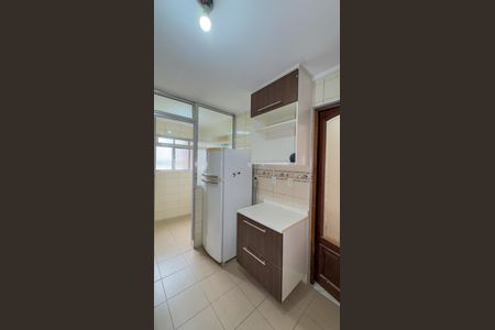 Apartamento à venda com 90m², 3 quartos e 1 vaga Apartamento à venda com 90m², 3 quartos e 1 vagaCozinha e Área de Serviço