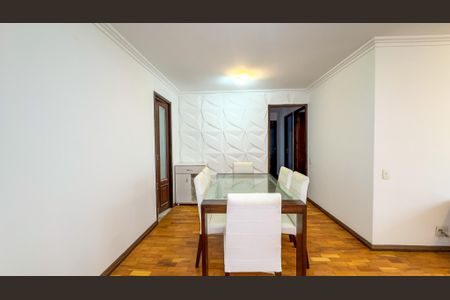 Apartamento à venda com 90m², 3 quartos e 1 vaga Apartamento à venda com 90m², 3 quartos e 1 vagaSala