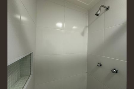 Apartamento para alugar com 74m², 1 quarto e 1 vaga Apartamento para alugar com 74m², 1 quarto e 1 vagaBanheiro