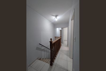 Casa para alugar com 200m², 5 quartos e 2 vagasCorredor