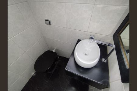 Casa para alugar com 200m², 5 quartos e 2 vagasLavabo