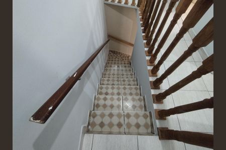 Casa para alugar com 200m², 5 quartos e 2 vagasCorredor