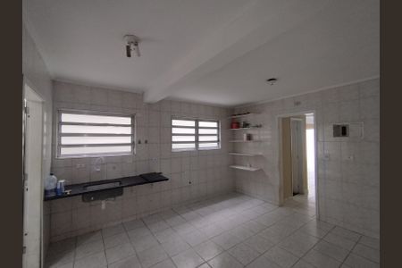 Casa para alugar com 200m², 5 quartos e 2 vagasCozinha - Torneira