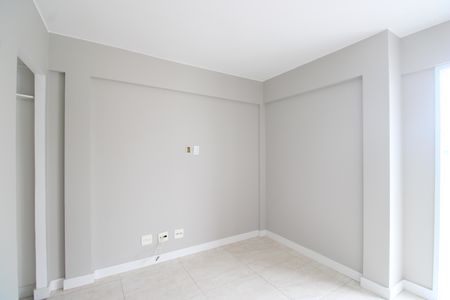 Apartamento à venda com 110m², 3 quartos e 1 vagaQuarto 2