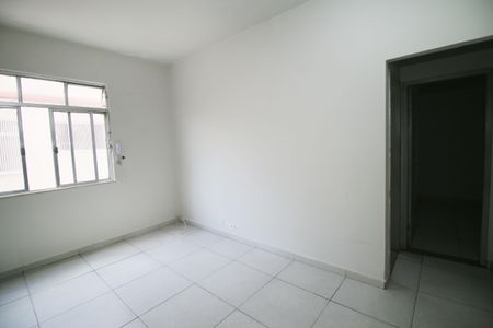 Sala de casa para alugar com 2 quartos, 114m² em Vicente de Carvalho, Rio de Janeiro