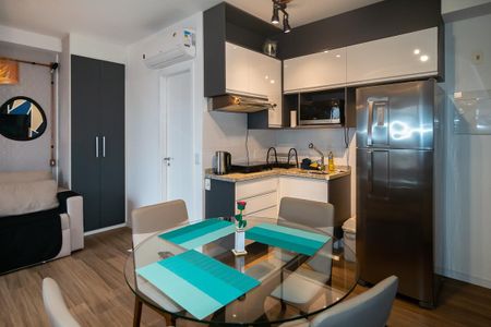 Apartamento para alugar com 36m², 1 quarto e 1 vaga Apartamento para alugar com 36m², 1 quarto e 1 vagaStudio