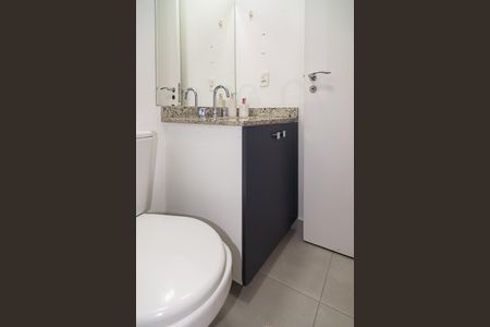 Apartamento para alugar com 36m², 1 quarto e 1 vaga Apartamento para alugar com 36m², 1 quarto e 1 vagaBanheiro social