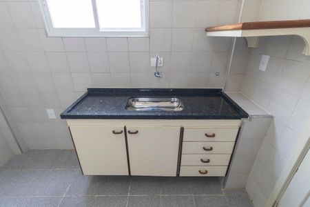 Apartamento à venda com 83m², 2 quartos e sem vagaCozinha