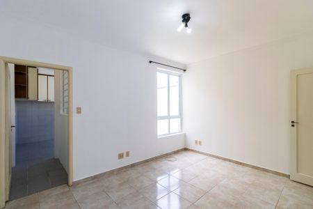 Sala de apartamento para alugar com 2 quartos, 83m² em Centro, Campinas