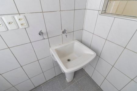 Apartamento à venda com 83m², 2 quartos e sem vagaÁrea de serviço