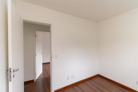 Apartamento para alugar com 82m², 3 quartos e 1 vaga Apartamento para alugar com 82m², 3 quartos e 1 vagaQuarto 2