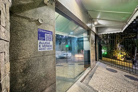 Apartamento para alugar com 110m², 2 quartos e 1 vagaPlaquinha instalada