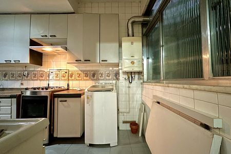 Apartamento para alugar com 110m², 2 quartos e 1 vagaÁrea de Serviço