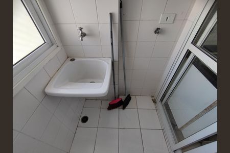 Apartamento à venda com 60m², 2 quartos e 2 vagas Apartamento à venda com 60m², 2 quartos e 2 vagasÁrea de Serviço