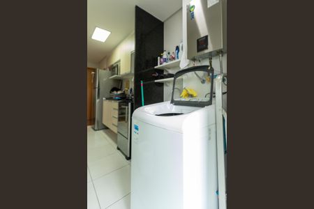 Apartamento à venda com 61m², 2 quartos e 1 vagaÁrea de Cozinha