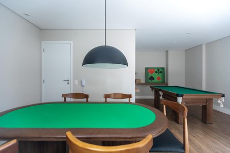 Apartamento à venda com 61m², 2 quartos e 1 vagaÁrea Comum - Salão de Jogos