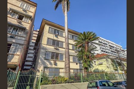 Apartamento para alugar com 53m², 1 quarto e sem vaga Apartamento para alugar com 53m², 1 quarto e sem vagaFachada