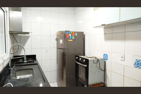 Casa à venda com 240m², 3 quartos e 2 vagas Casa à venda com 240m², 3 quartos e 2 vagasCozinha