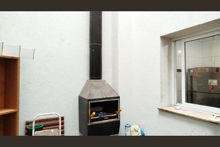 Casa à venda com 240m², 3 quartos e 2 vagas Casa à venda com 240m², 3 quartos e 2 vagasÁrea coberta