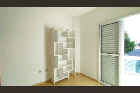 Casa à venda com 240m², 3 quartos e 2 vagas Casa à venda com 240m², 3 quartos e 2 vagasQuarto 2