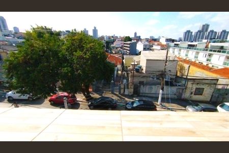 Casa à venda com 240m², 3 quartos e 2 vagas Casa à venda com 240m², 3 quartos e 2 vagasTerraço - vista