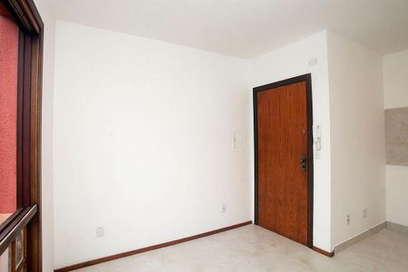 Sala de apartamento para alugar com 1 quarto, 35m² em Partenon, Porto Alegre