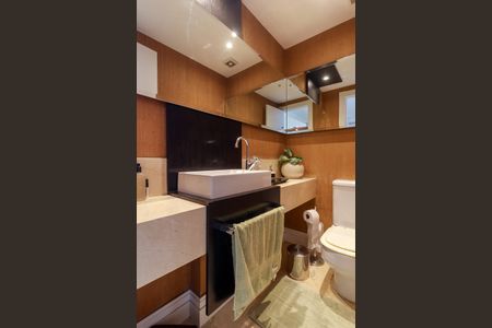 Apartamento à venda com 170m², 4 quartos e 4 vagasLavabo