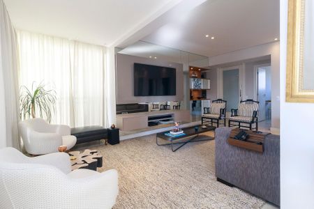 Apartamento à venda com 170m², 4 quartos e 4 vagasSala