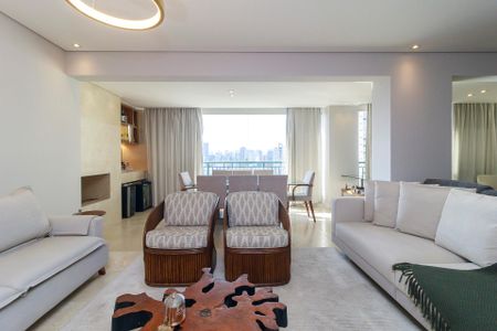 Apartamento à venda com 170m², 4 quartos e 4 vagasSala