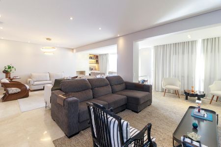 Apartamento à venda com 170m², 4 quartos e 4 vagasSala