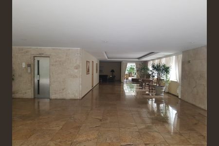 Apartamento para alugar com 156m², 4 quartos e 2 vagasÁrea comum