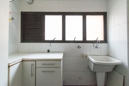 Apartamento à venda com 147m², 3 quartos e 3 vagasÁrea de Serviço