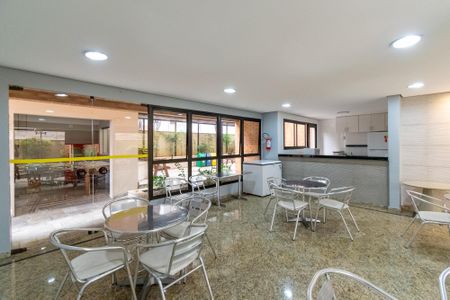 Apartamento à venda com 147m², 3 quartos e 3 vagasÁrea comum - Salão de festas