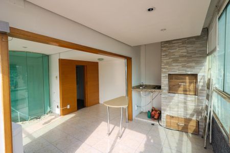 Varanda de apartamento para alugar com 2 quartos, 100m² em Azenha, Porto Alegre