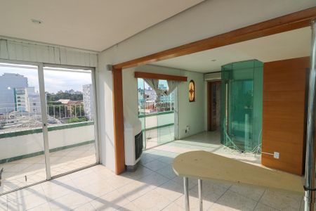 Varanda de apartamento para alugar com 2 quartos, 100m² em Azenha, Porto Alegre