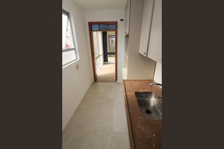 Apartamento para alugar com 100m², 2 quartos e 1 vagaCozinha