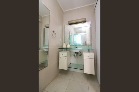 Apartamento para alugar com 100m², 2 quartos e 1 vagaBanheiro da Suíte