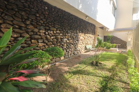 Apartamento para alugar com 100m², 2 quartos e 1 vagaÁrea comum - jardim