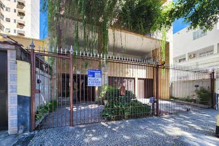 Apartamento à venda com 70m², 1 quarto e 1 vaga Apartamento à venda com 70m², 1 quarto e 1 vagaFachada do Condomínio