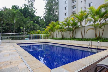 Apartamento para alugar com 68m², 2 quartos e 2 vagasÁrea comum - Piscina
