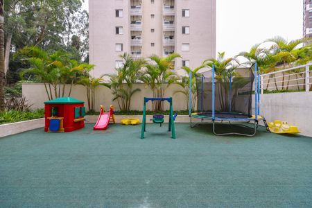 Apartamento para alugar com 68m², 2 quartos e 2 vagasÁrea comum - Playground