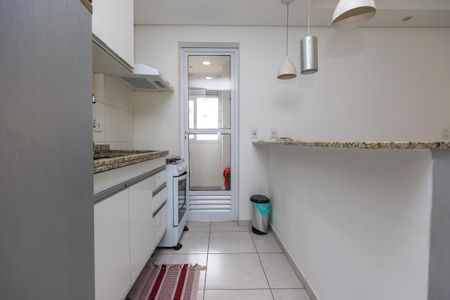 Apartamento para alugar com 68m², 2 quartos e 2 vagasCozinha