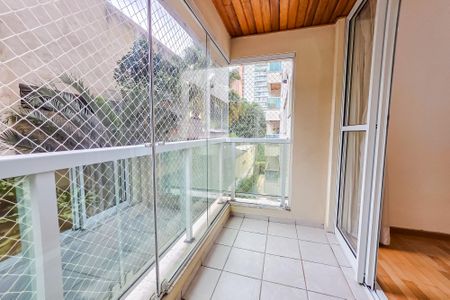 Apartamento para alugar com 127m², 3 quartos e 3 vagas Apartamento para alugar com 127m², 3 quartos e 3 vagasVaranda