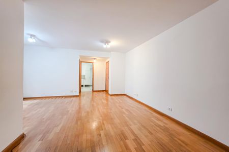 Apartamento para alugar com 127m², 3 quartos e 3 vagas Apartamento para alugar com 127m², 3 quartos e 3 vagasSala