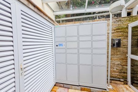 Apartamento para alugar com 127m², 3 quartos e 3 vagas Apartamento para alugar com 127m², 3 quartos e 3 vagasLocker