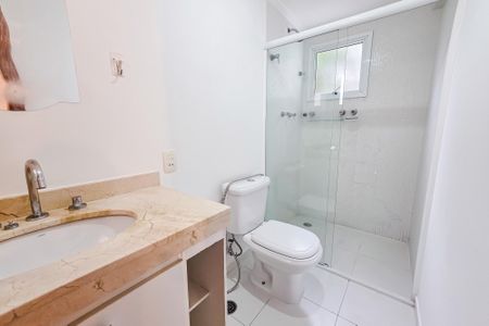 Apartamento para alugar com 127m², 3 quartos e 3 vagas Apartamento para alugar com 127m², 3 quartos e 3 vagasBanheiro da Suíte 2