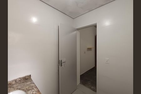 Casa para alugar com 120m², 4 quartos e sem vaga Casa para alugar com 120m², 4 quartos e sem vagaBanheiro Suíte 1