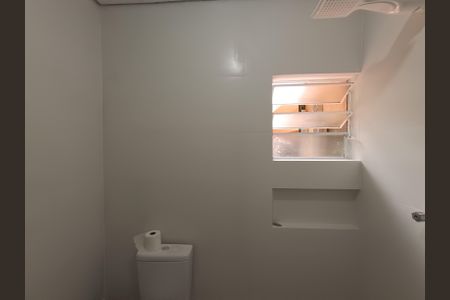 Casa para alugar com 120m², 4 quartos e sem vaga Casa para alugar com 120m², 4 quartos e sem vagaBanheiro Suíte 1